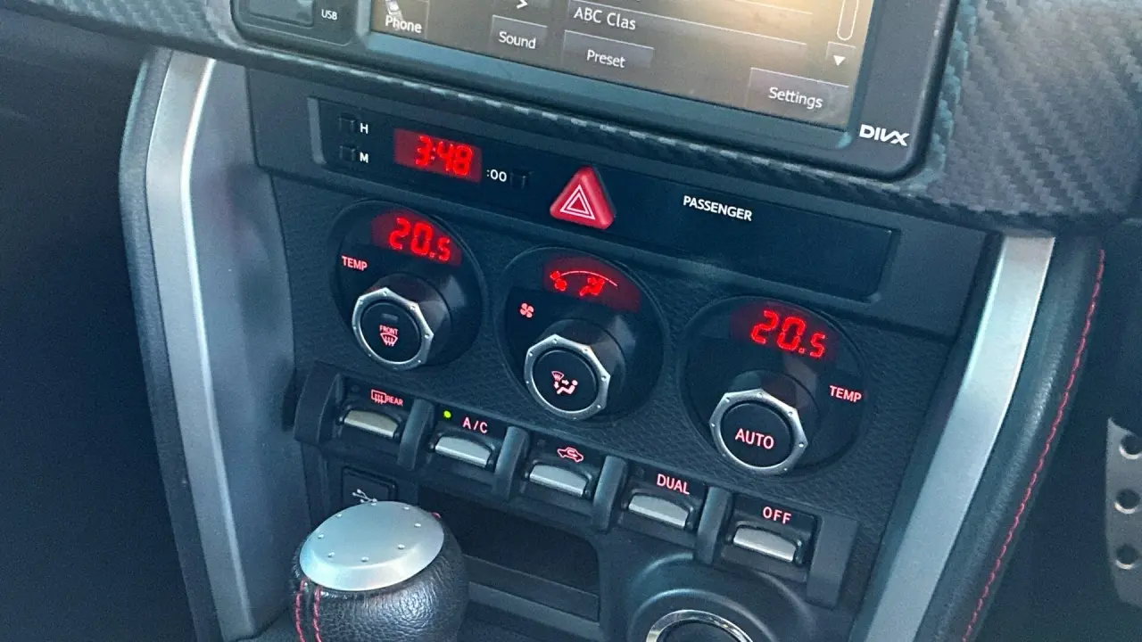 2015 Toyota 86 Gallery Image 11