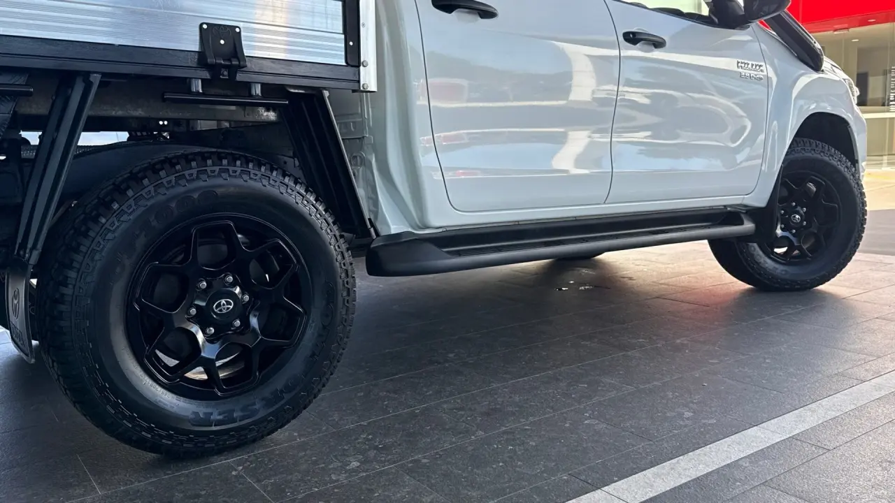 2021 Toyota Hilux Gallery Image 21