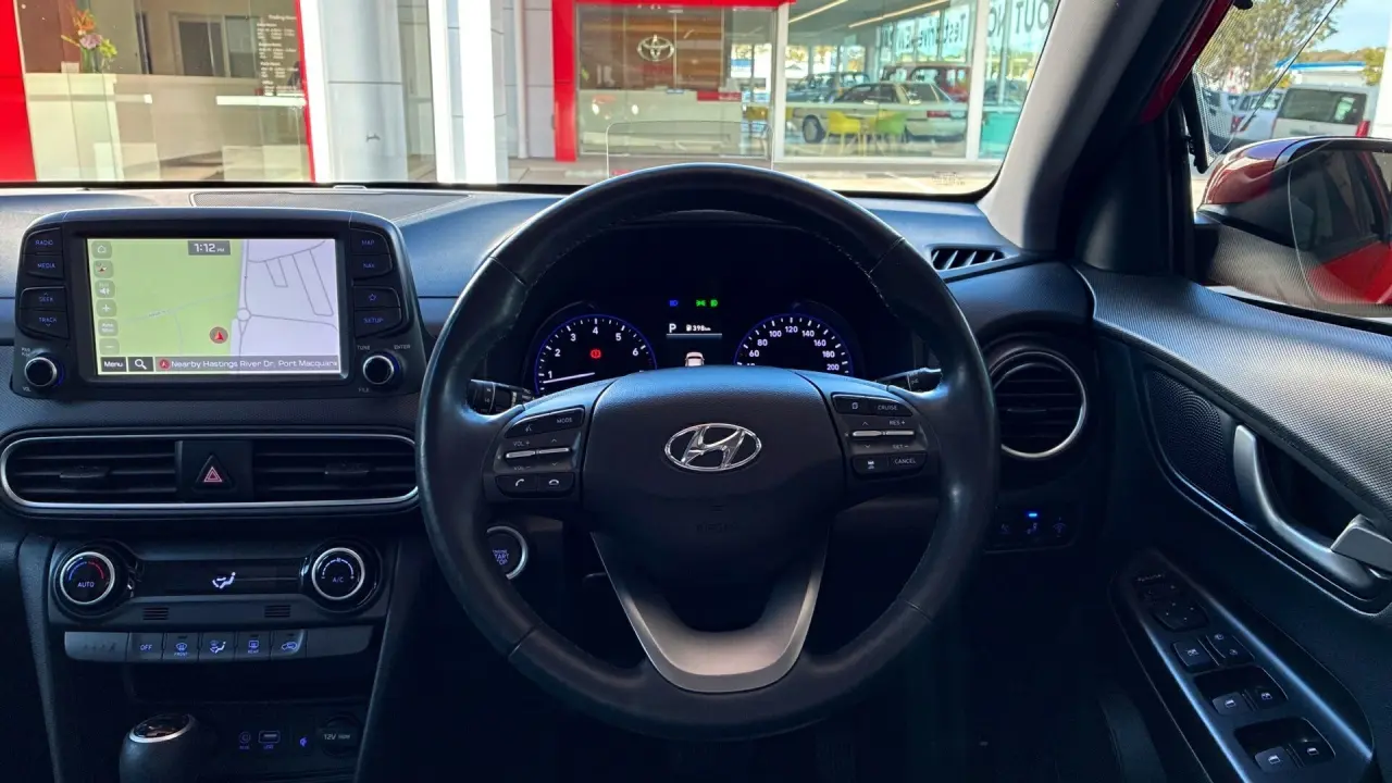 2019 HYUNDAI KONA Gallery Image 8