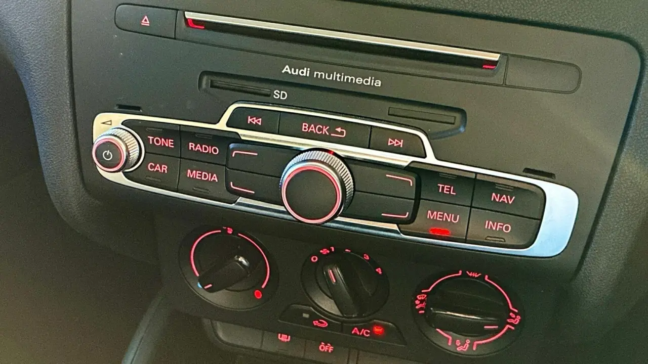 2017 AUDI A1 Gallery Image 11