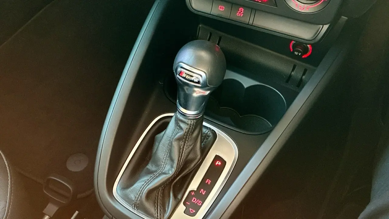 2017 AUDI A1 Gallery Image 12