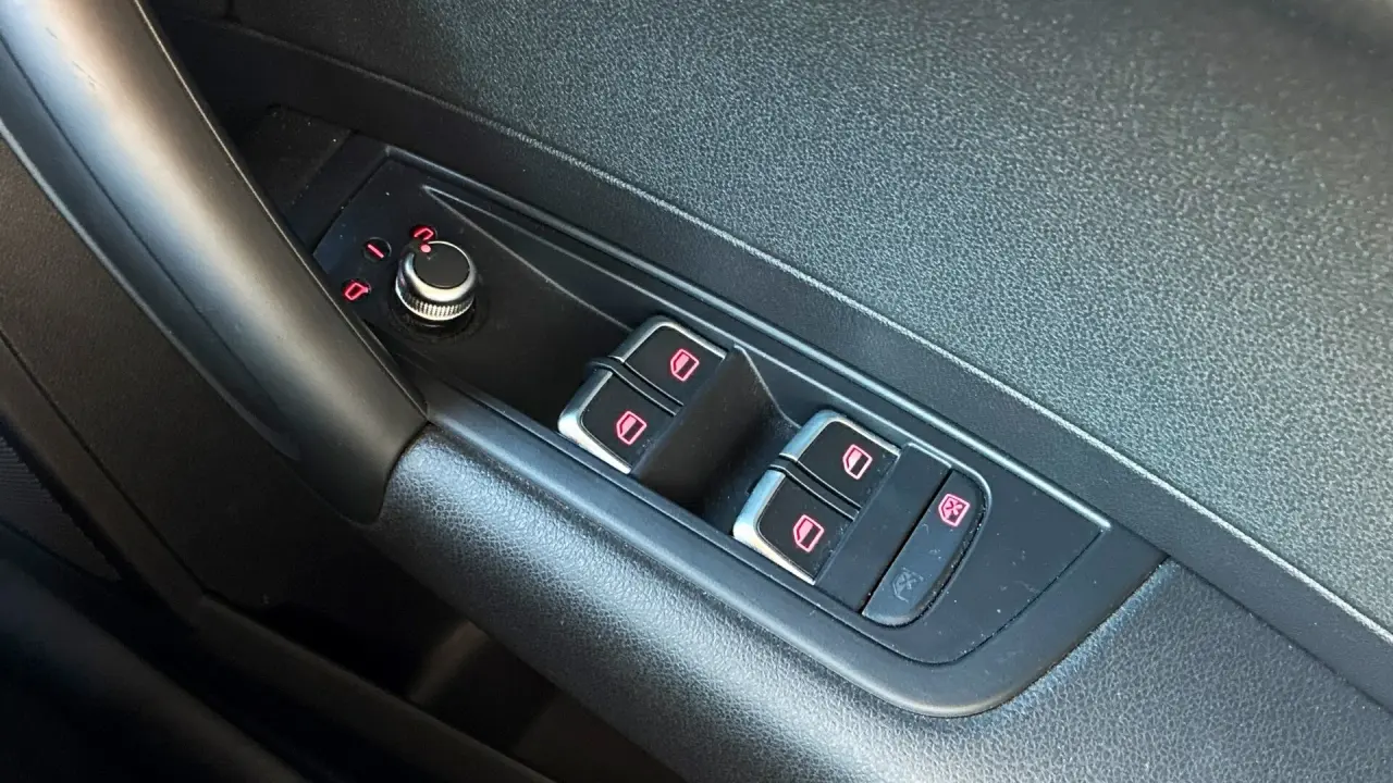 2017 AUDI A1 Gallery Image 15
