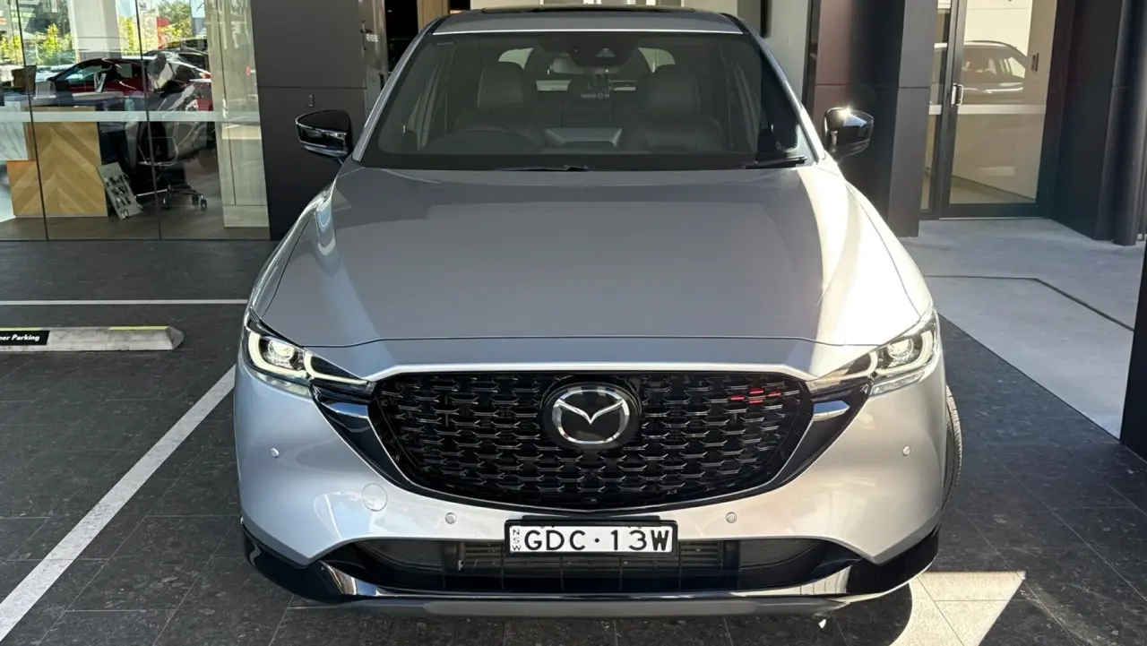2022 MAZDA CX-5 Gallery Image 2