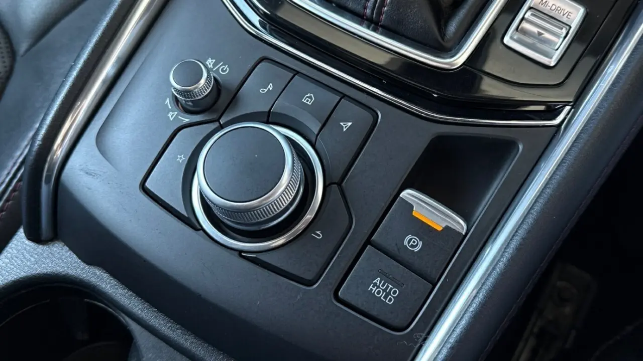 2022 MAZDA CX-5 Gallery Image 21