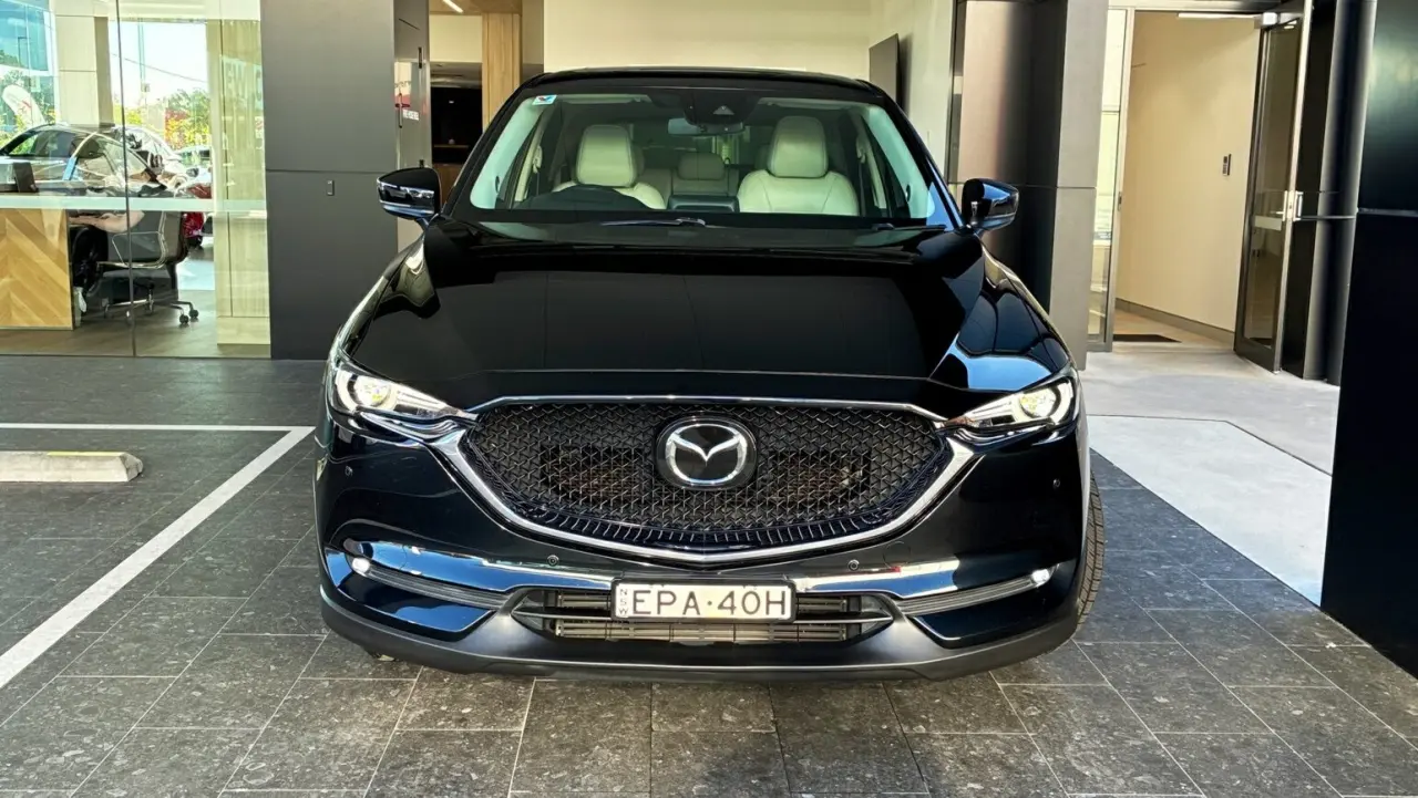2018 MAZDA CX-5 Gallery Image 2