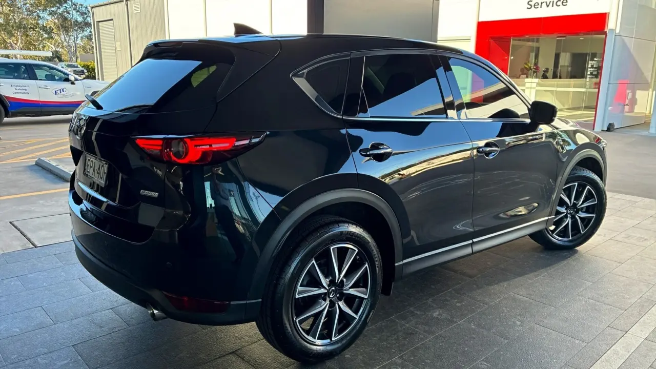 2018 MAZDA CX-5 Gallery Image 4