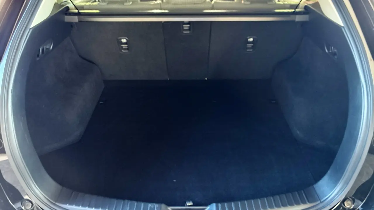 2018 MAZDA CX-5 Gallery Image 6