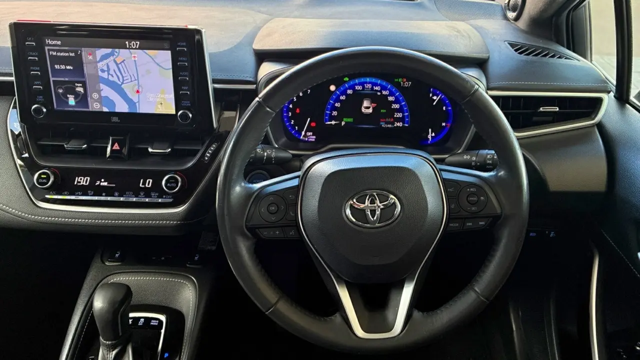 2018 Toyota Corolla Gallery Image 10
