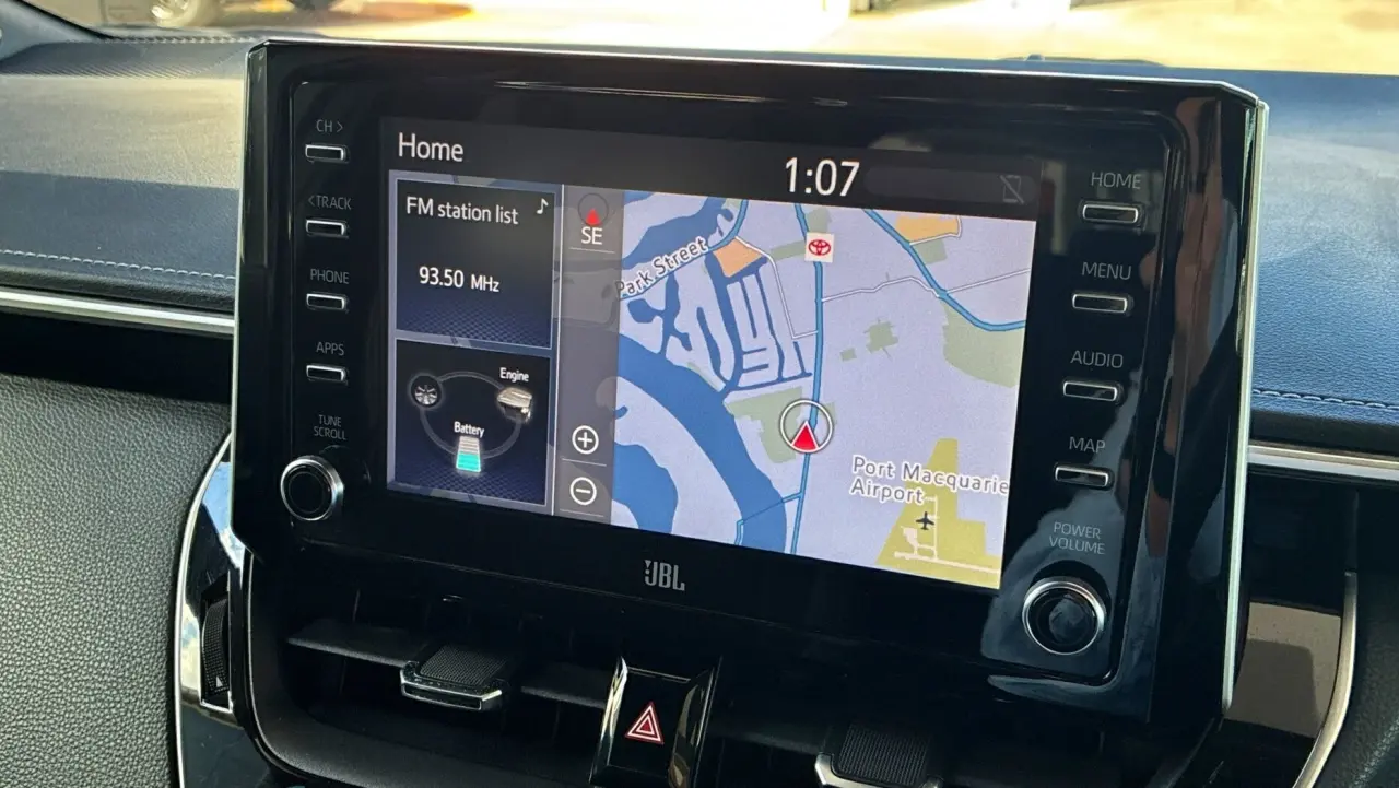 2018 Toyota Corolla Gallery Image 11