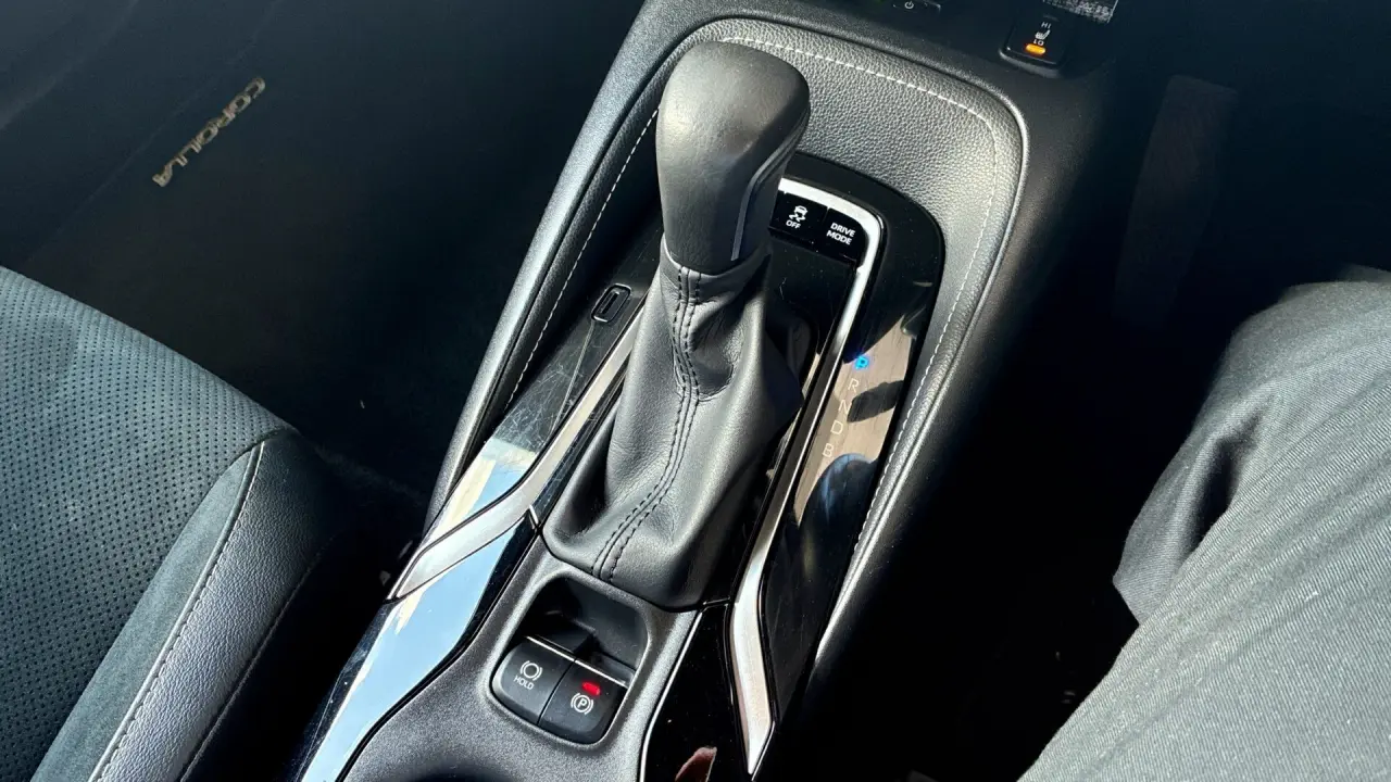 2018 Toyota Corolla Gallery Image 13