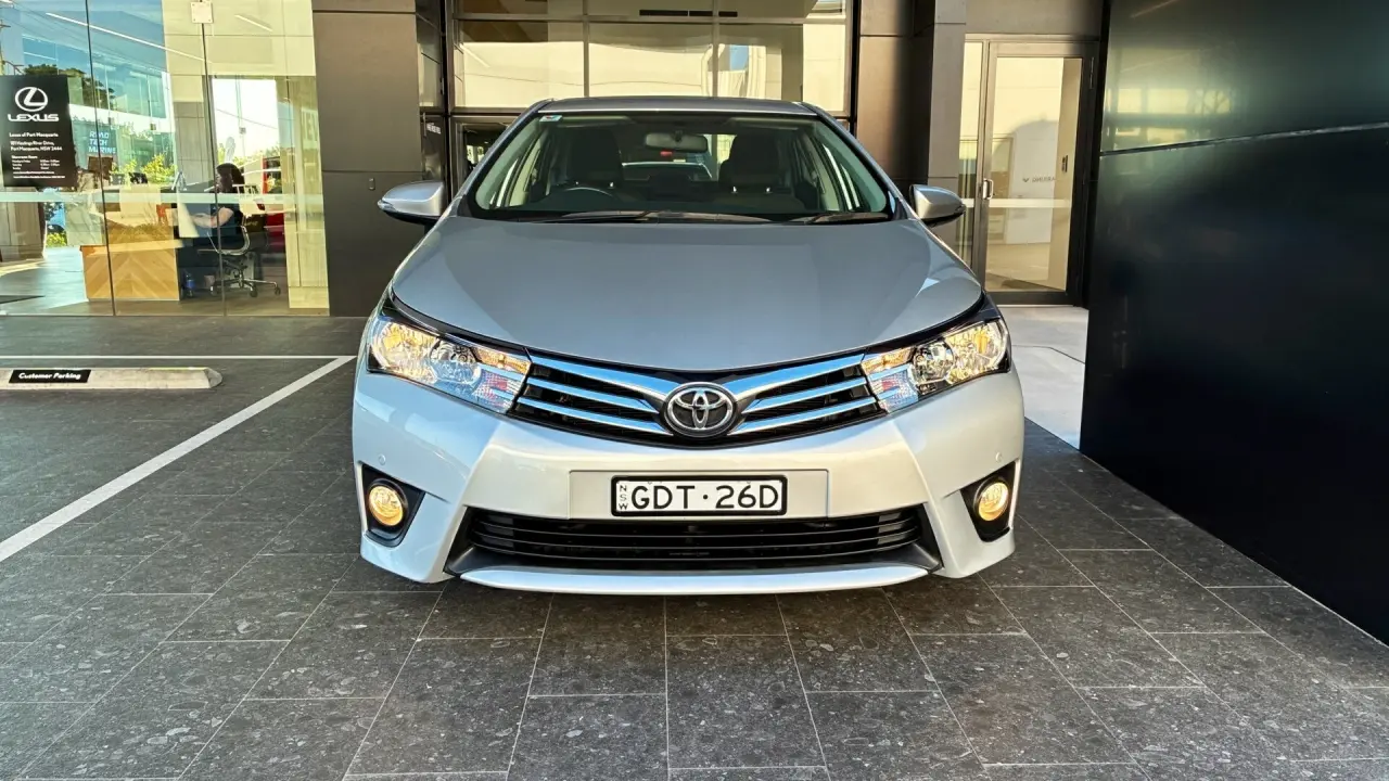 2014 Toyota Corolla Gallery Image 2