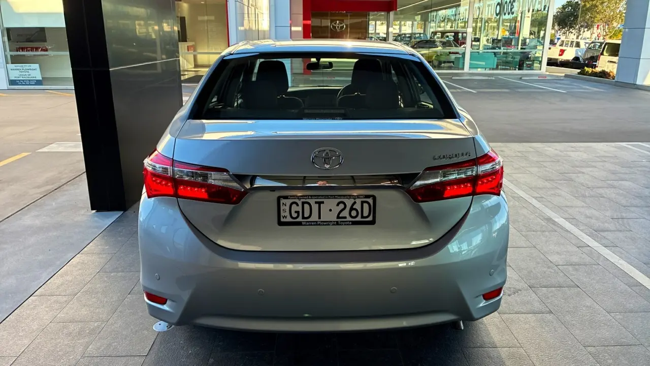 2014 Toyota Corolla Gallery Image 5