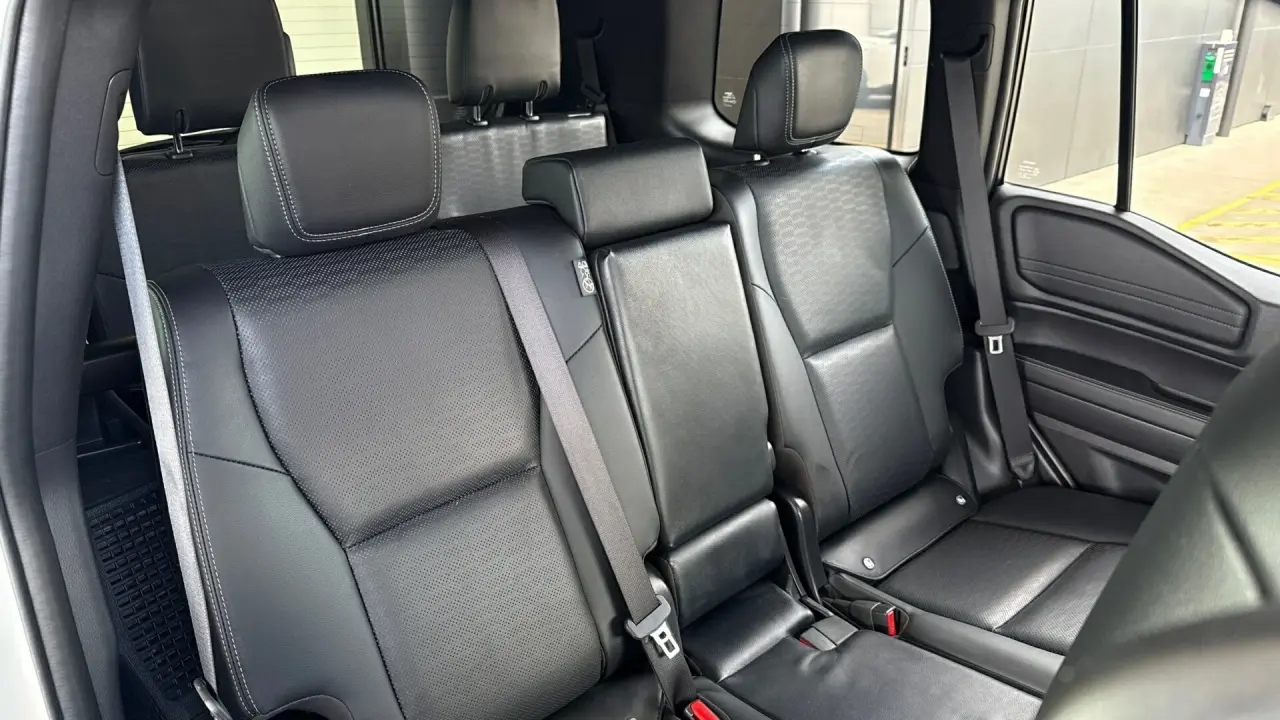 2024 Toyota Prado Gallery Image 10