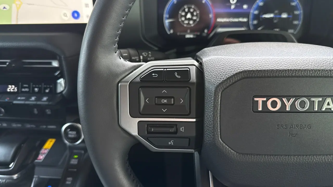 2024 Toyota Prado Gallery Image 13