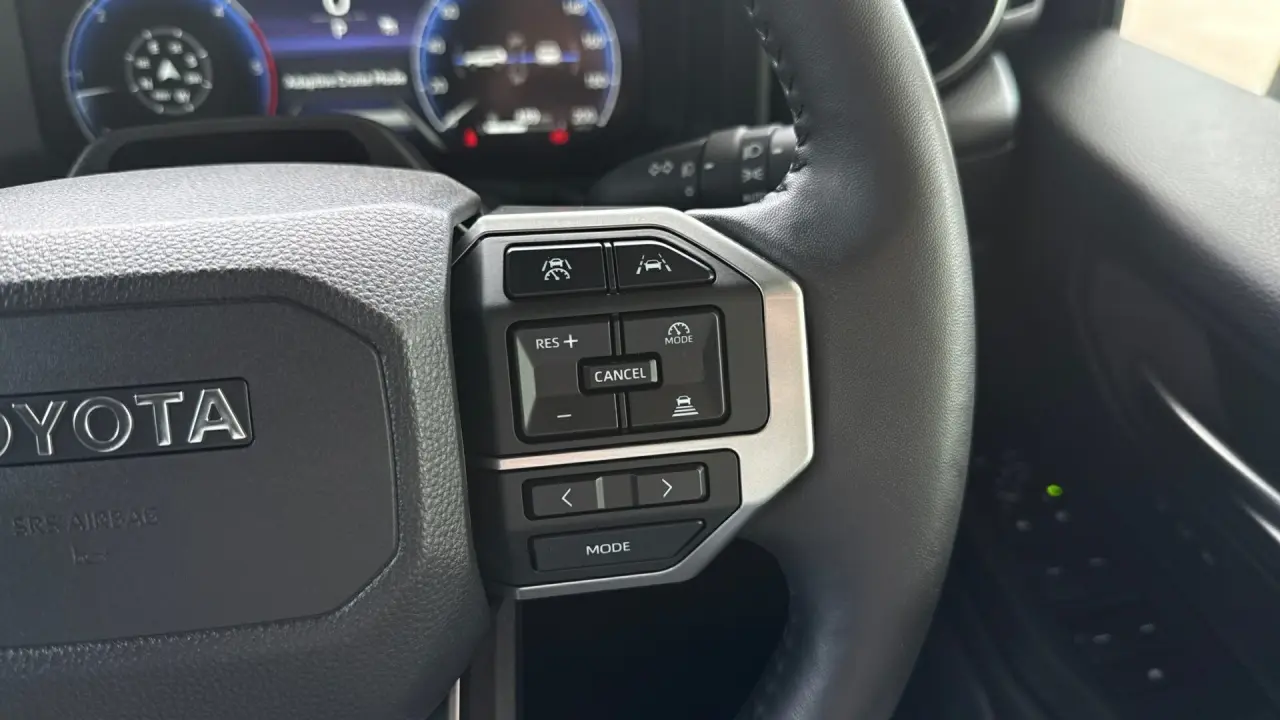 2024 Toyota Prado Gallery Image 14
