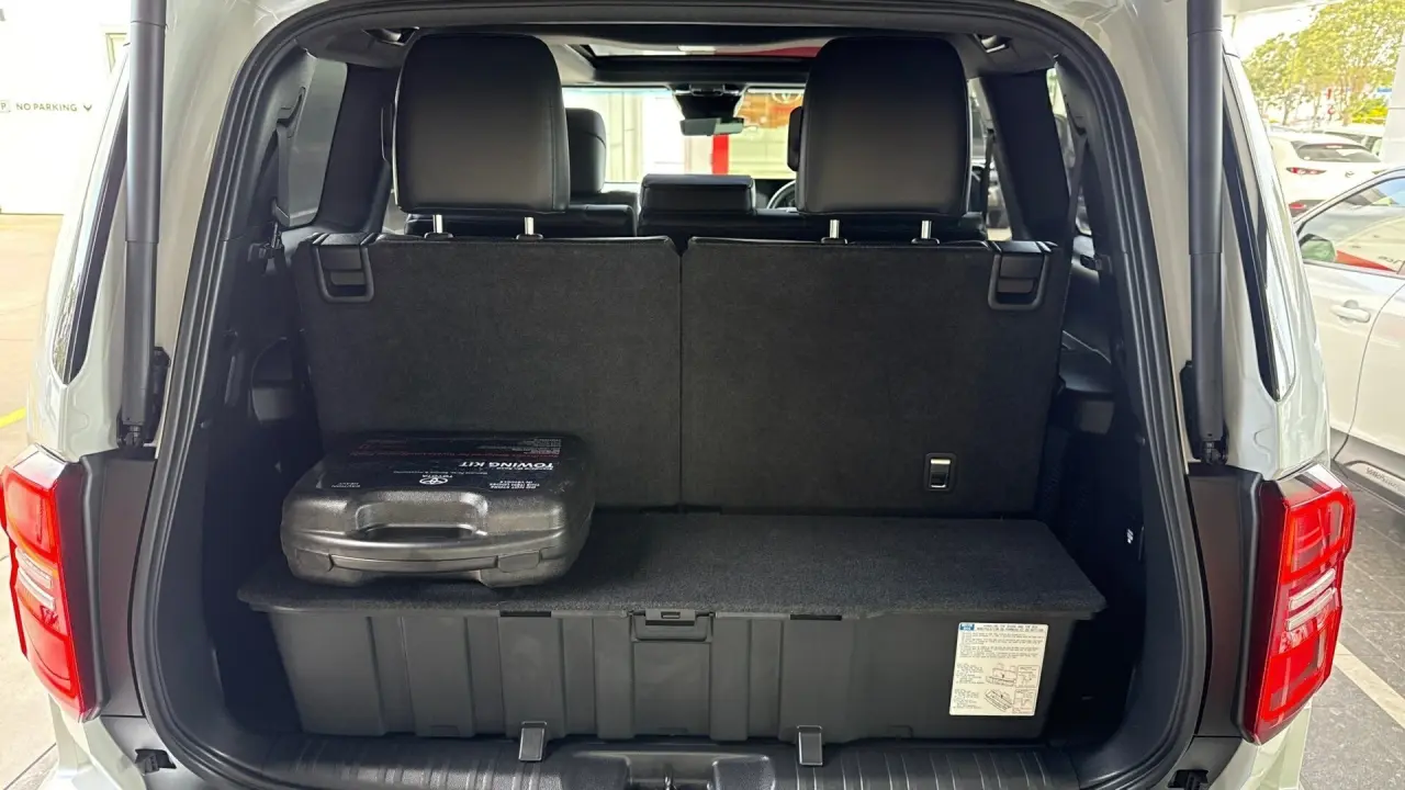 2024 Toyota Prado Gallery Image 8