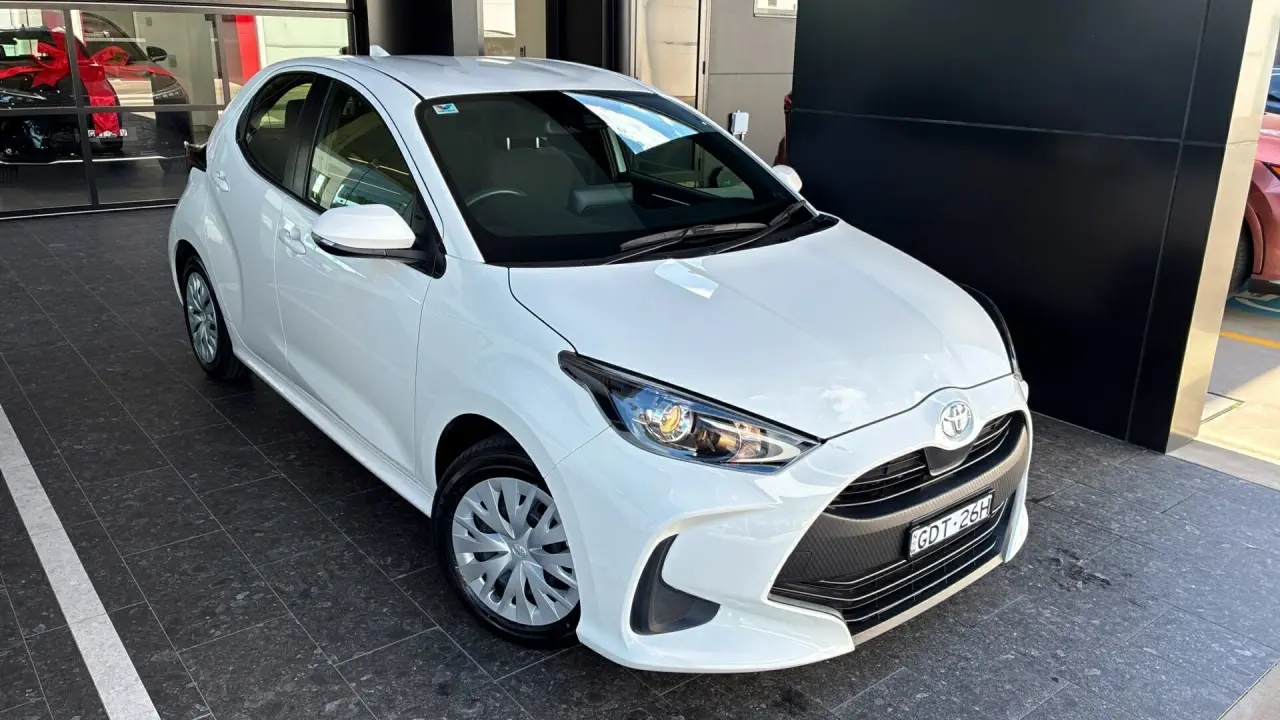 2021 Toyota Yaris Gallery Image 1