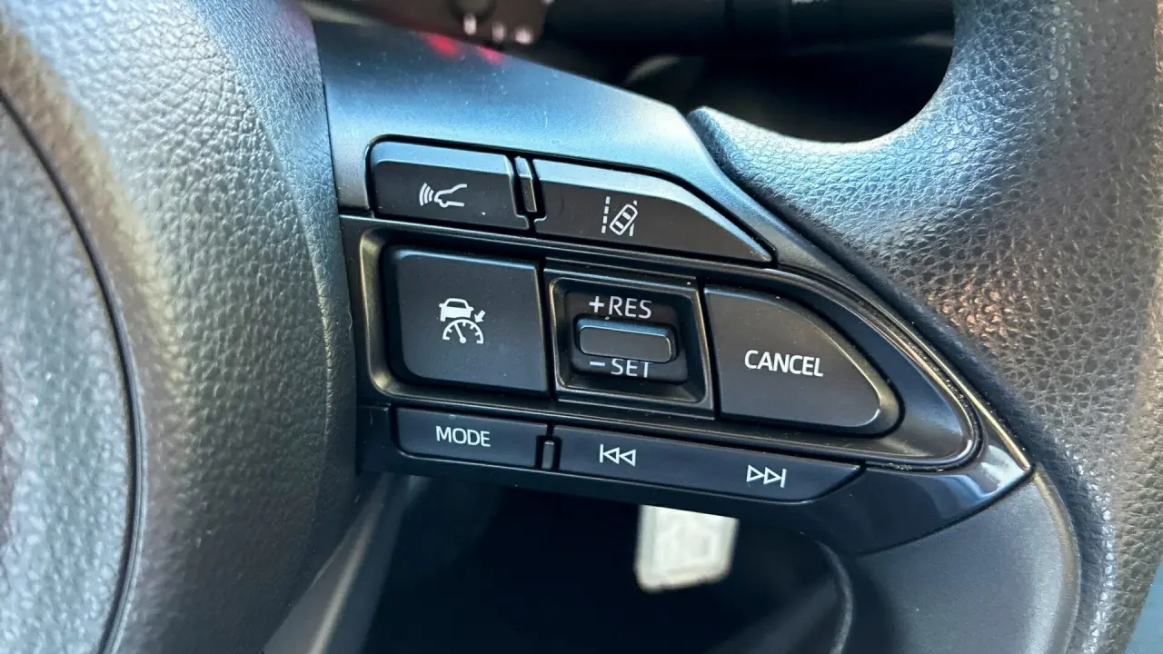 2021 Toyota Yaris Gallery Image 14