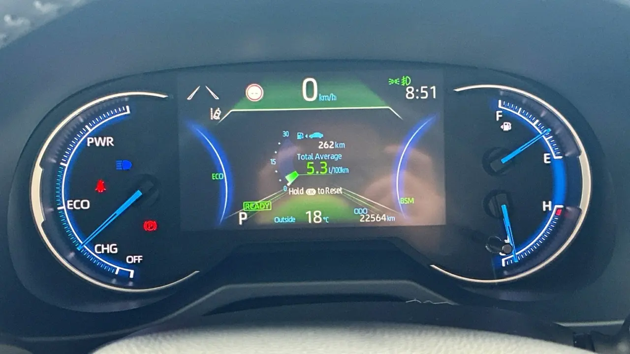 2024 Toyota Rav4 Hybrid Gallery Image 13