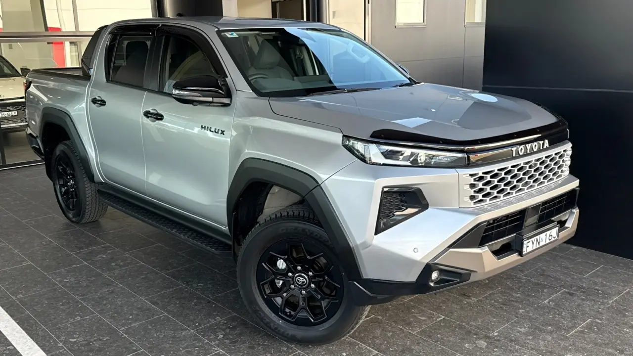 2025 Toyota Hilux Gallery Image 1