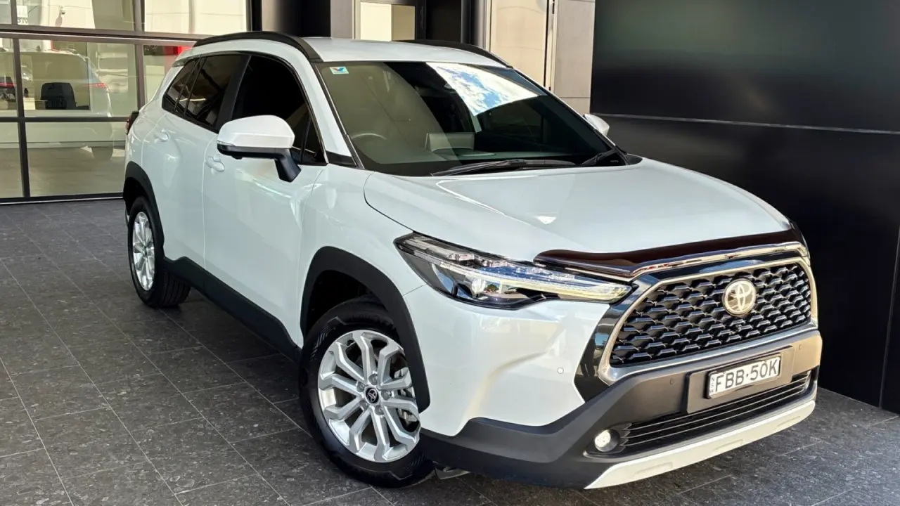 2023 Toyota Corolla Cross Petrol Gallery Image 1