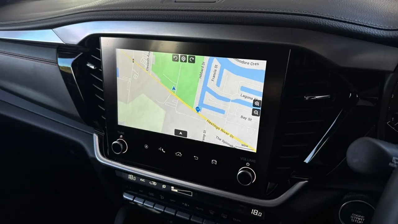 2025 ISUZU MU-X Gallery Image 16