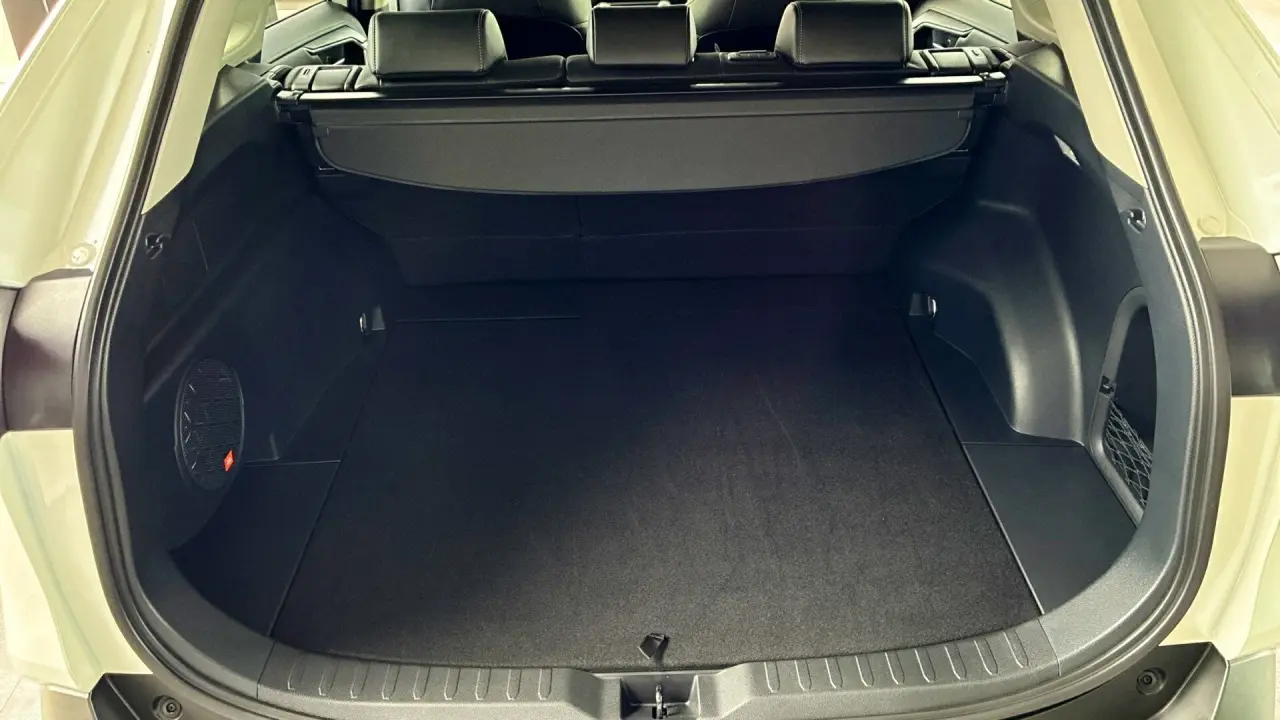 2020 Toyota Rav4 Hybrid Gallery Image 7