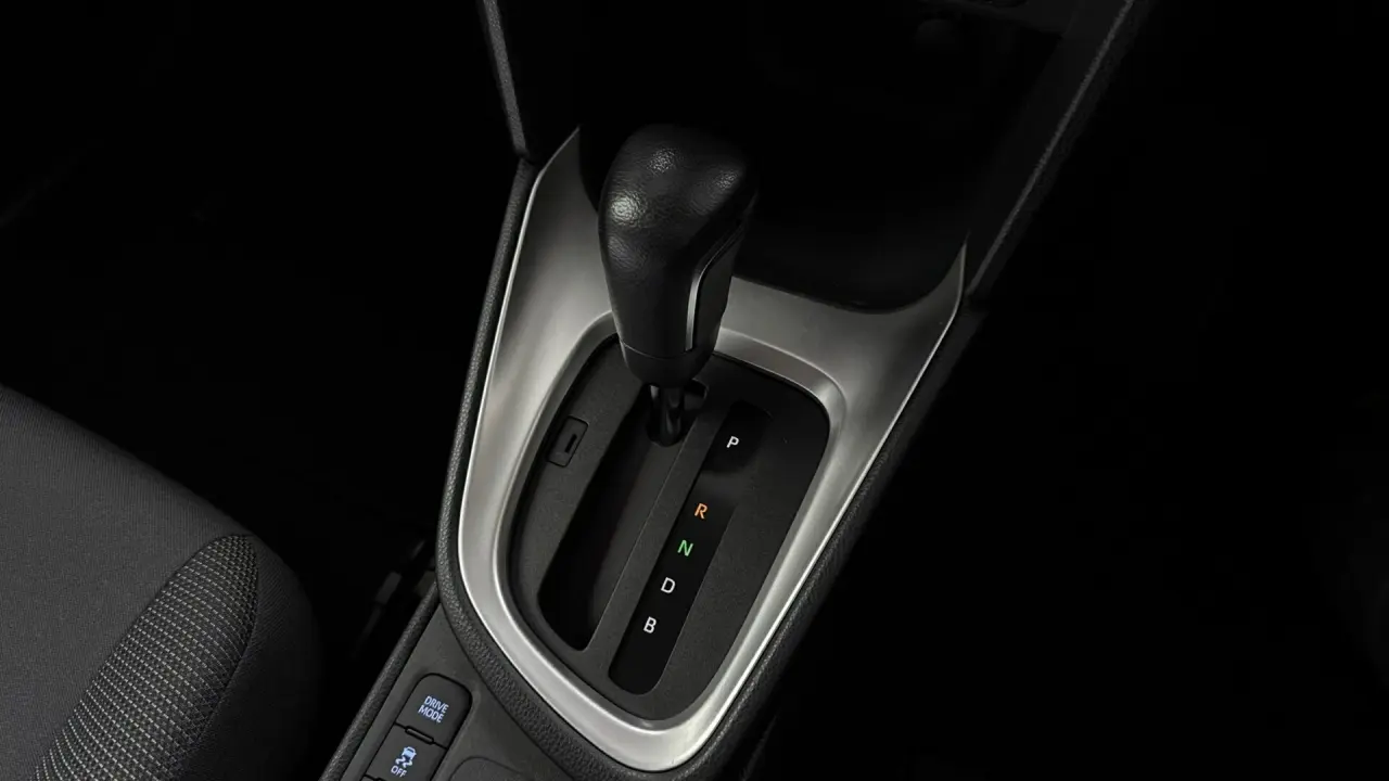 2021 Toyota Yaris Cross Hybrid Gallery Image 17