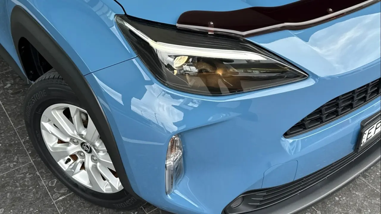 2021 Toyota Yaris Cross Hybrid Gallery Image 3