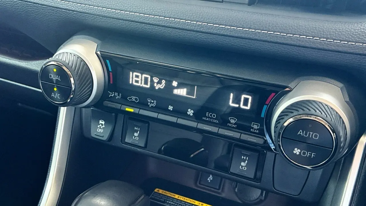 2021 Toyota Rav4 Hybrid Gallery Image 14
