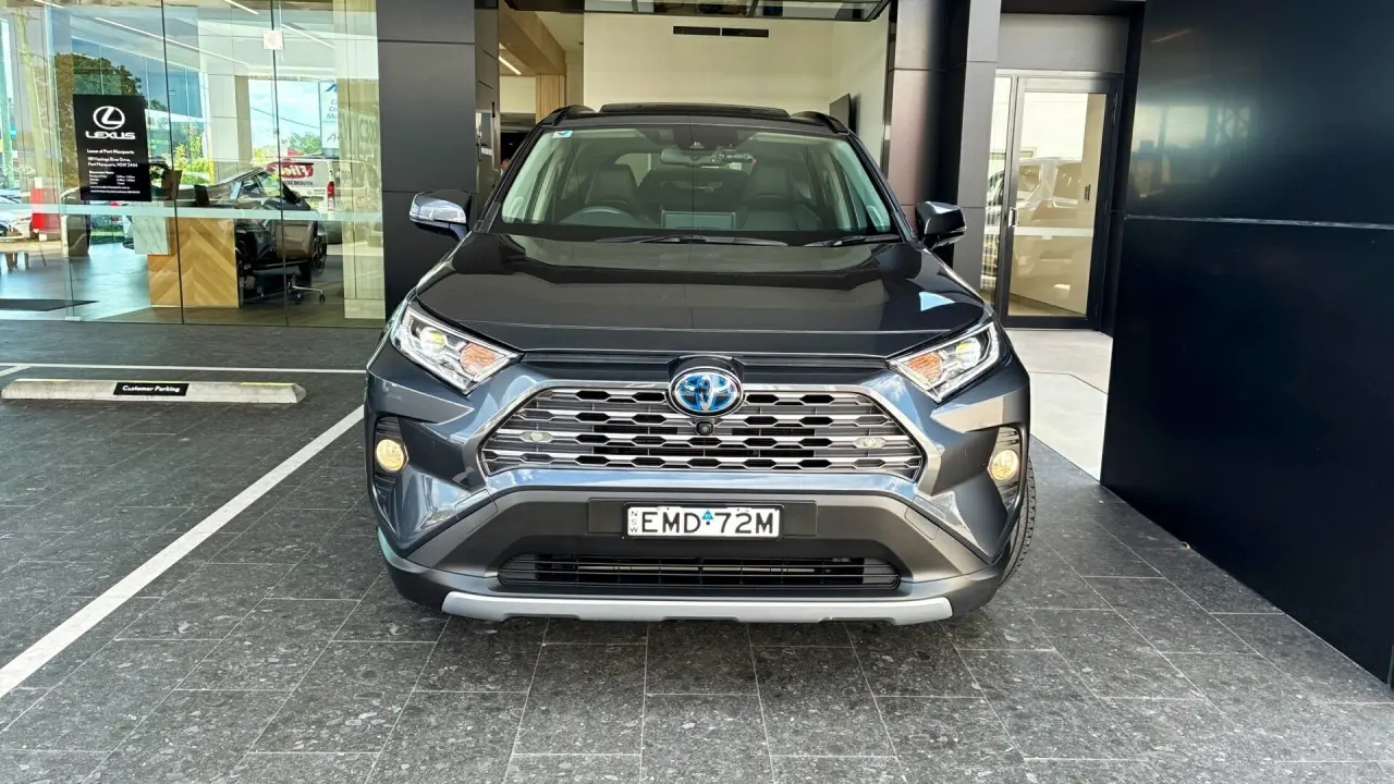 2021 Toyota Rav4 Hybrid Gallery Image 2