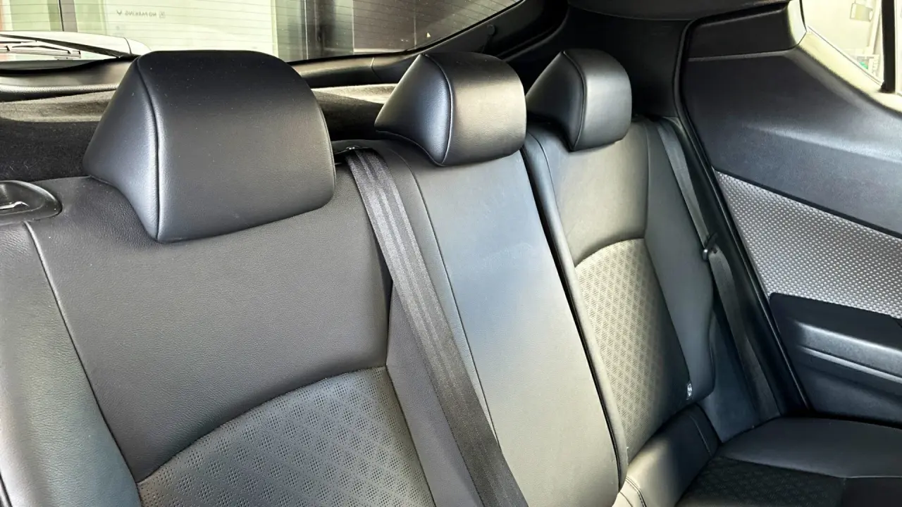 2022 Toyota C-HR Gallery Image 9