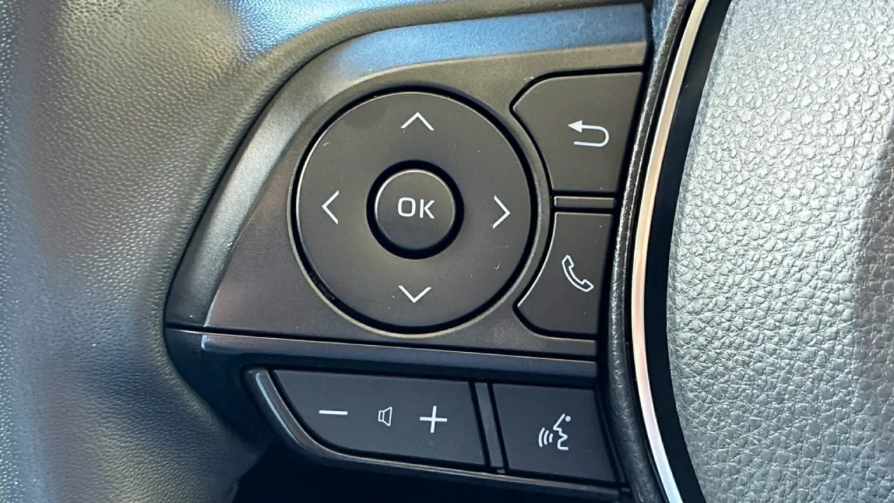 2021 Toyota Rav4 Hybrid Gallery Image 16
