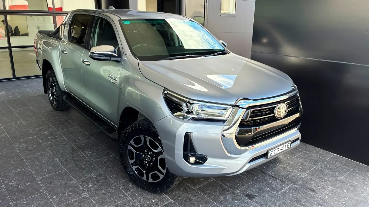 2022 Toyota Hilux Gallery Image 1