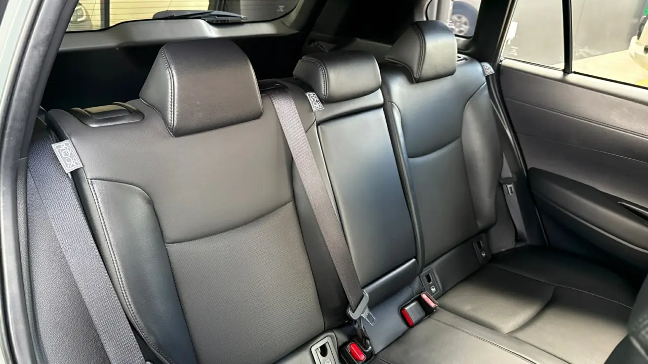 2023 Toyota Corolla Cross Hybrid Gallery Image 8