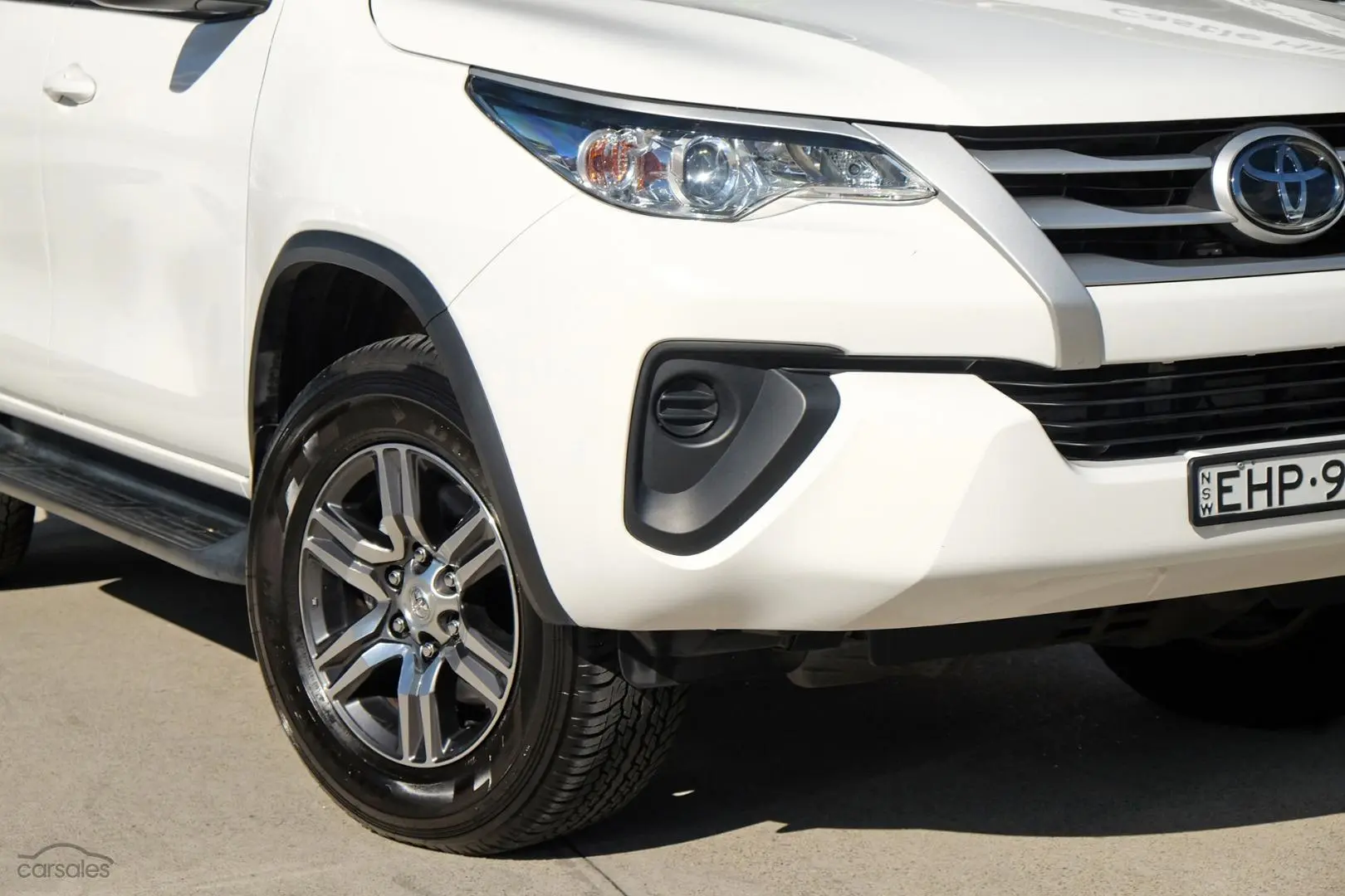 2020 Toyota Fortuner Image 4