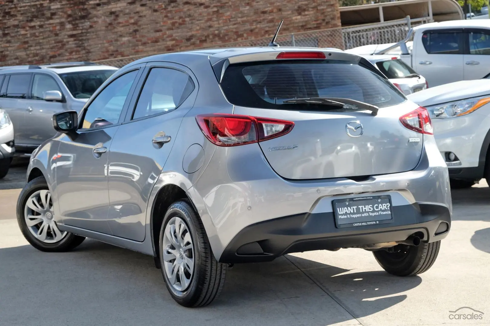 2016 Mazda 2 Image 2