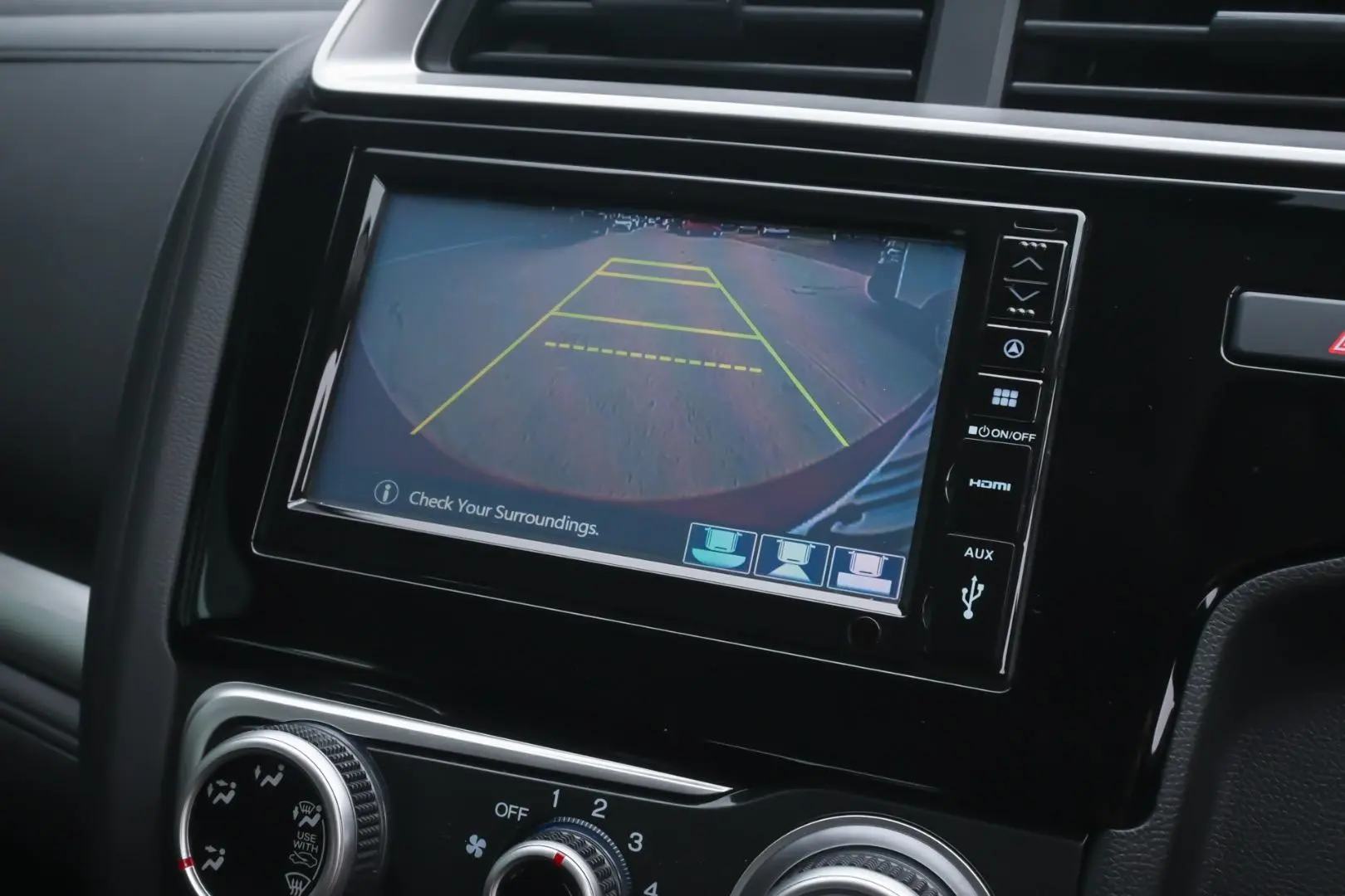 2017 Honda Jazz Gallery Image 15