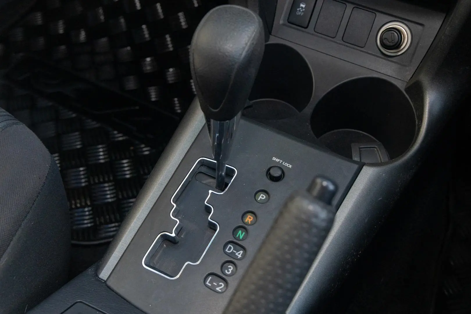 2010 Toyota RAV4 Gallery Image 16