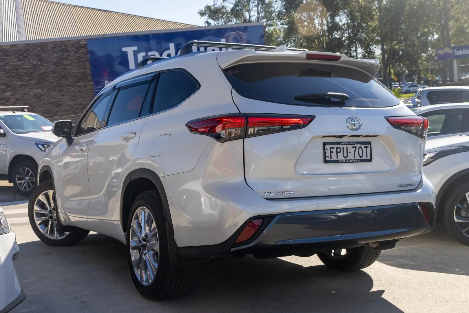 2023 Toyota Kluger Gallery Image 2