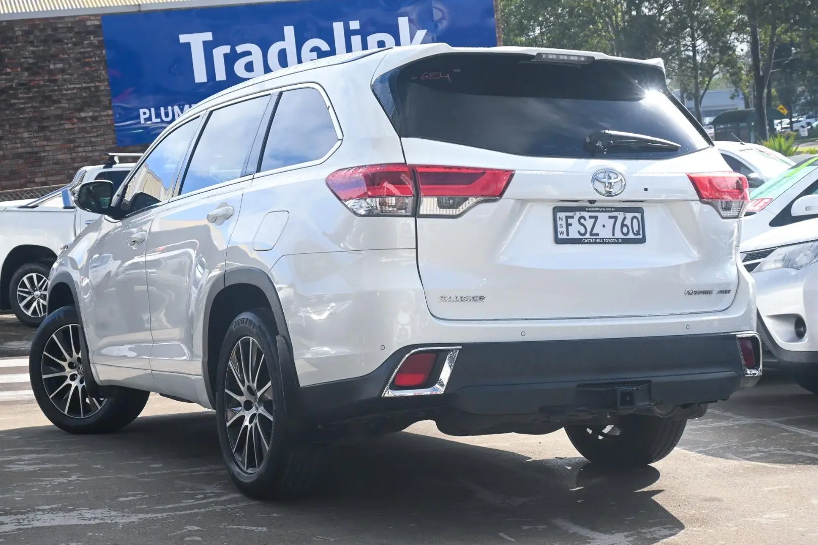 2019 Toyota Kluger Gallery Image 2