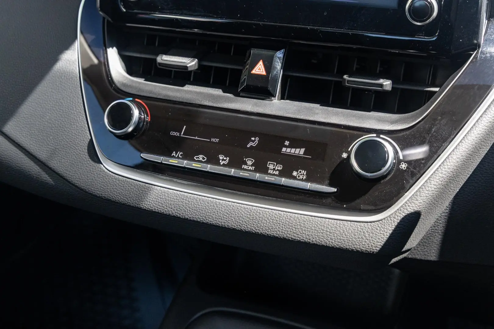 2022 Toyota Corolla Gallery Image 16