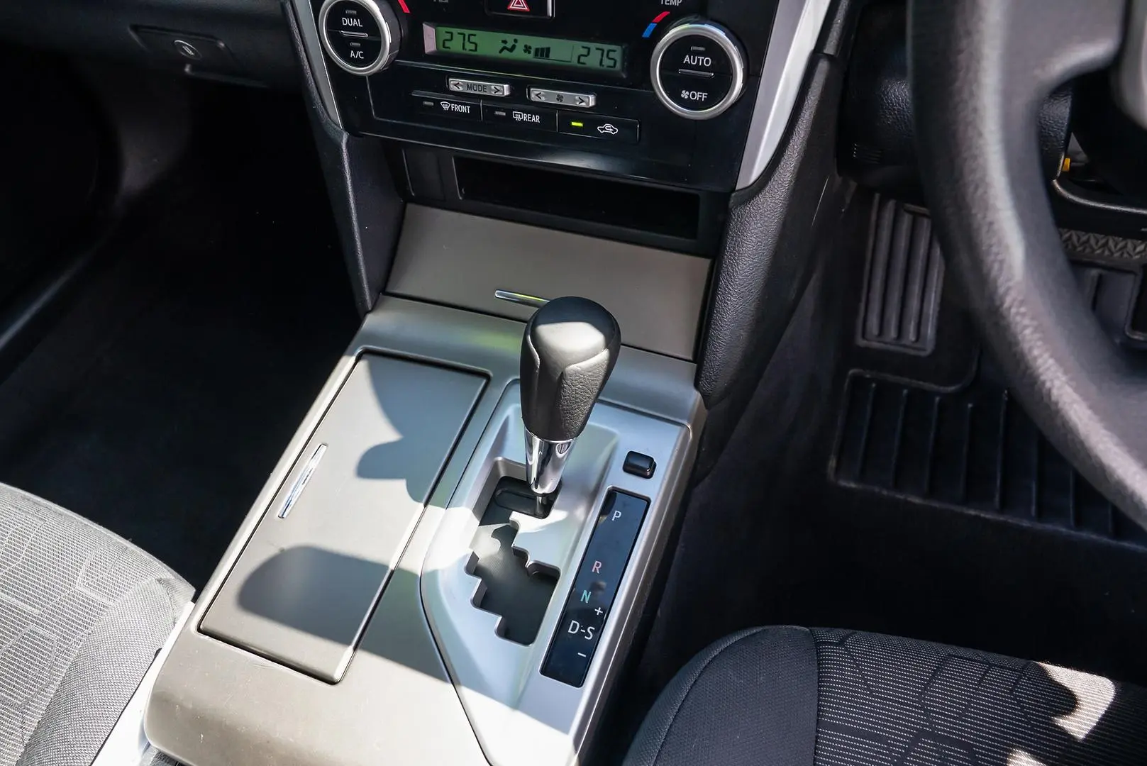 2014 Toyota Aurion Gallery Image 15