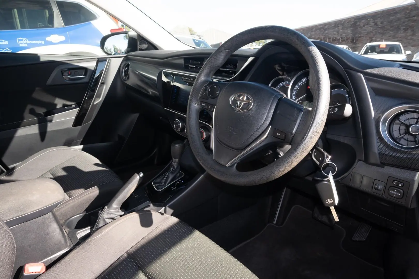 2015 Toyota Corolla Gallery Image 4
