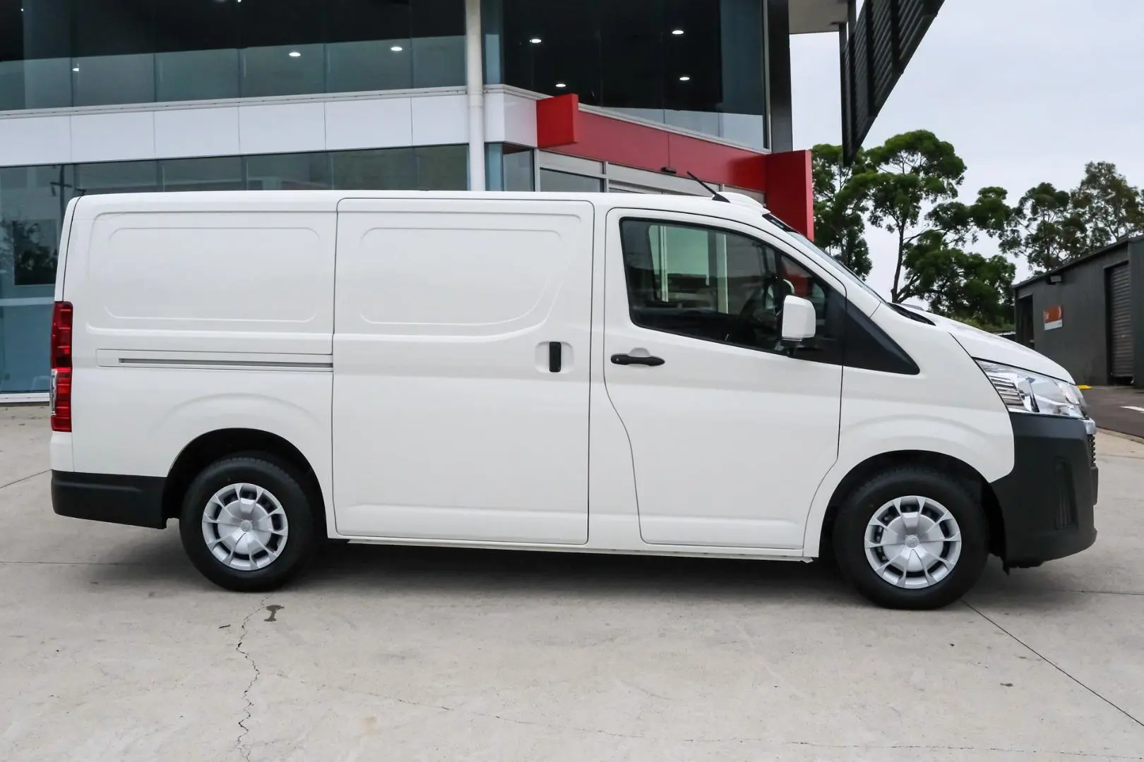 2024 Toyota Hiace Gallery Image 3