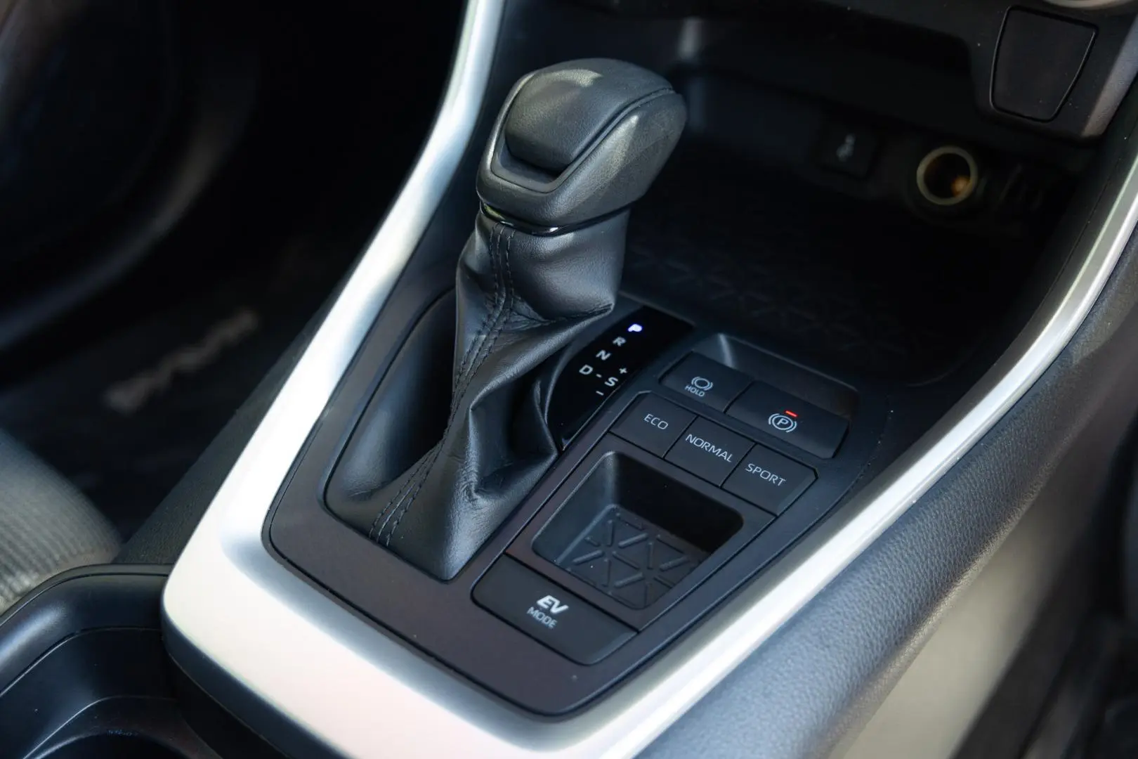 2021 Toyota RAV4 Gallery Image 10