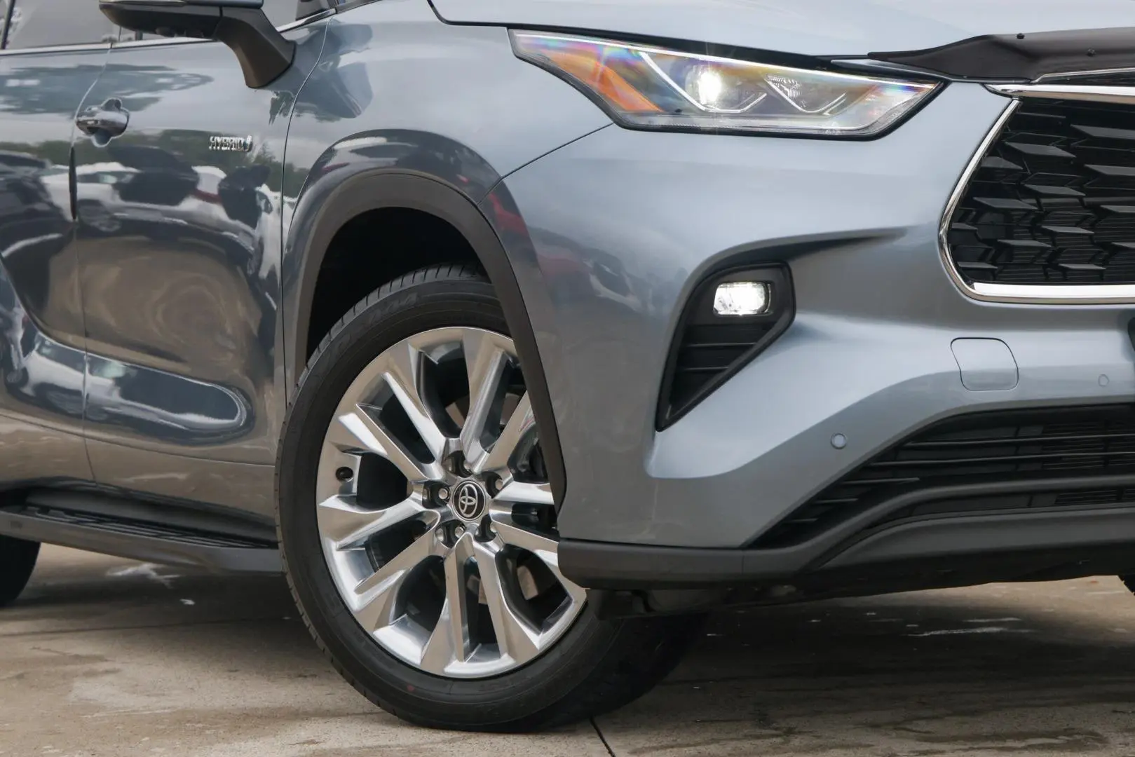 2023 Toyota Kluger Gallery Image 6