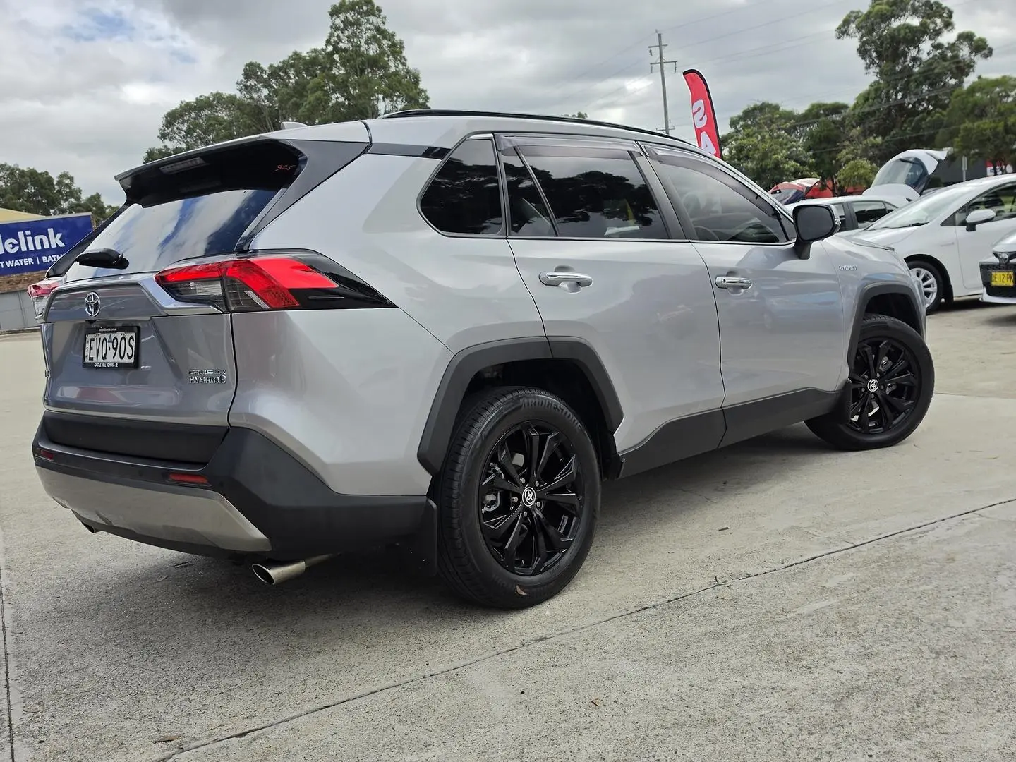 2023 Toyota RAV4 Gallery Image 36