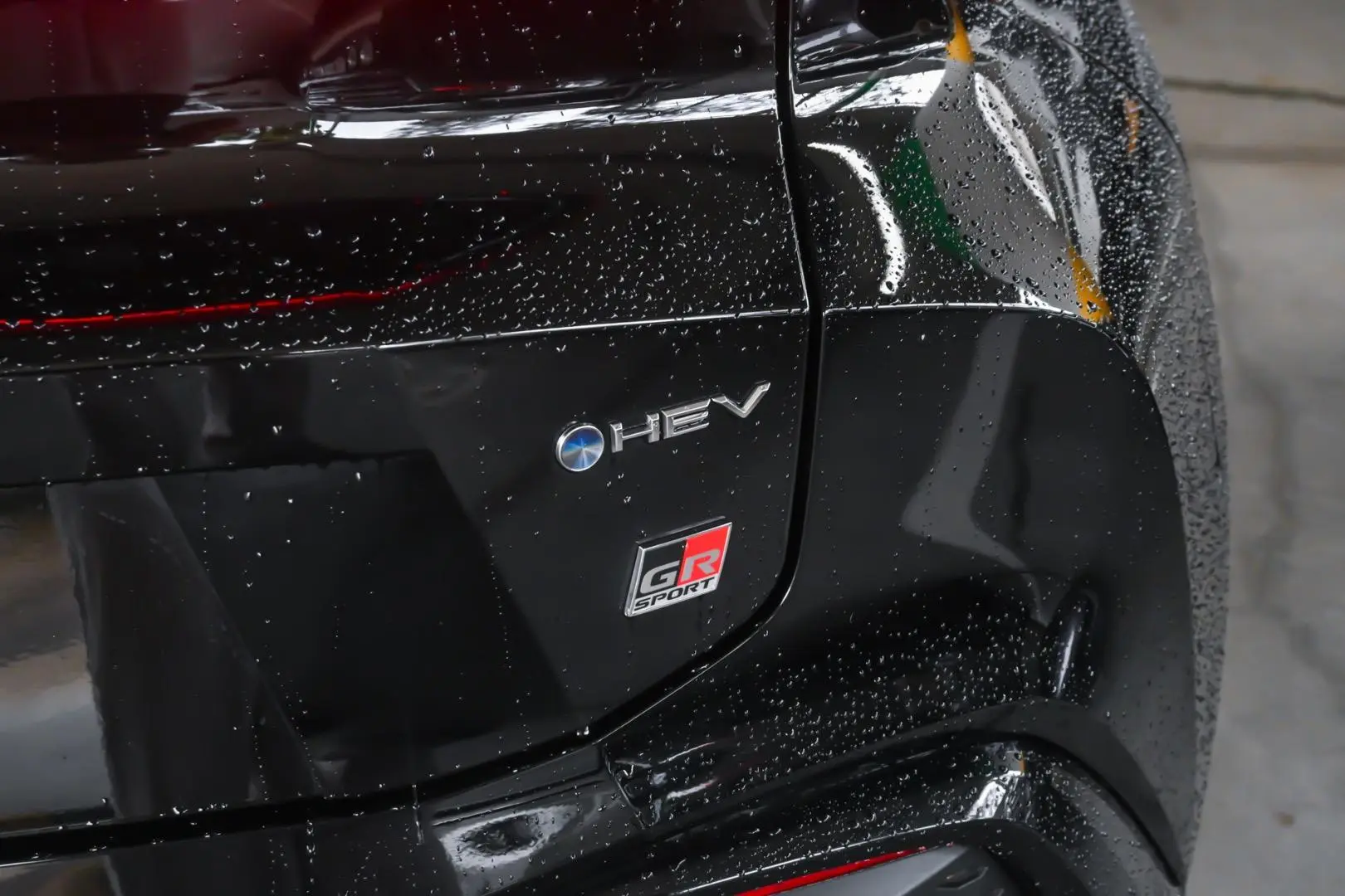 2025 Toyota C-HR Gallery Image 26