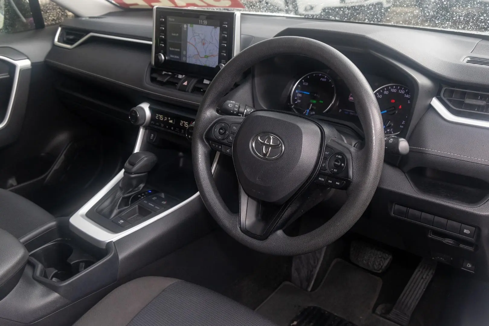 2020 Toyota RAV4 Gallery Image 7
